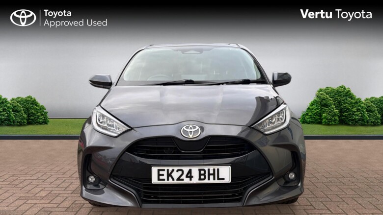 Toyota Yaris 1.5 Hybrid Design 5dr CVT Hybrid Hatchback